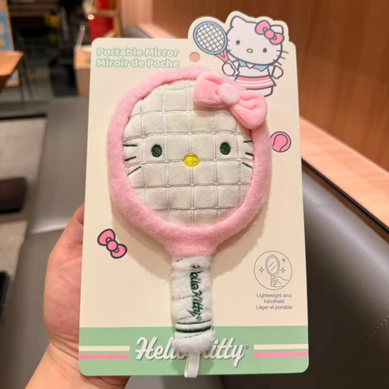 サンリオファッション ハローキティ ピンクテニスぬいぐるみ  - Badminton Tv のレビューと価格