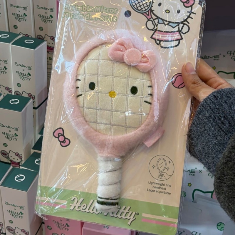 サンリオファッション ハローキティ ピンクテニスぬいぐるみ  - Badminton Tv のレビューと価格
