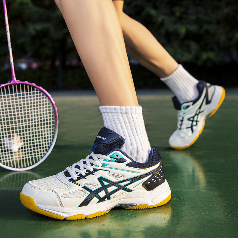 新しい男性スポーツシューズメンズバドミントンシューズ軽量バレ - Badminton Outfit のレビューと価格