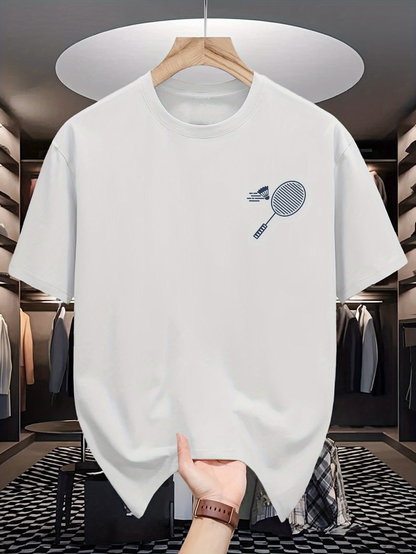メンズクルーネックTシャツミニマルチェストバドミントンラケッ - Badminton Aesthetic のレビューと価格